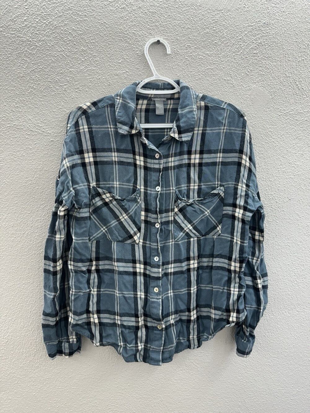 Charlotte Russe Womens Shirt Size Medium Blue Plaid Long Sleeve Button Up
